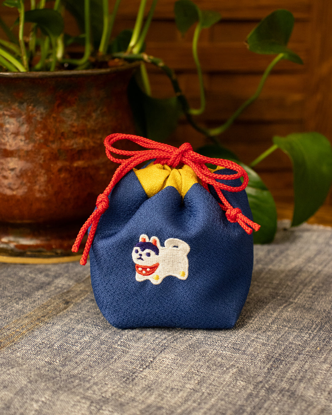 Embroidered Kinchaku, Miyamoto, Dark Blue Inu Hariko