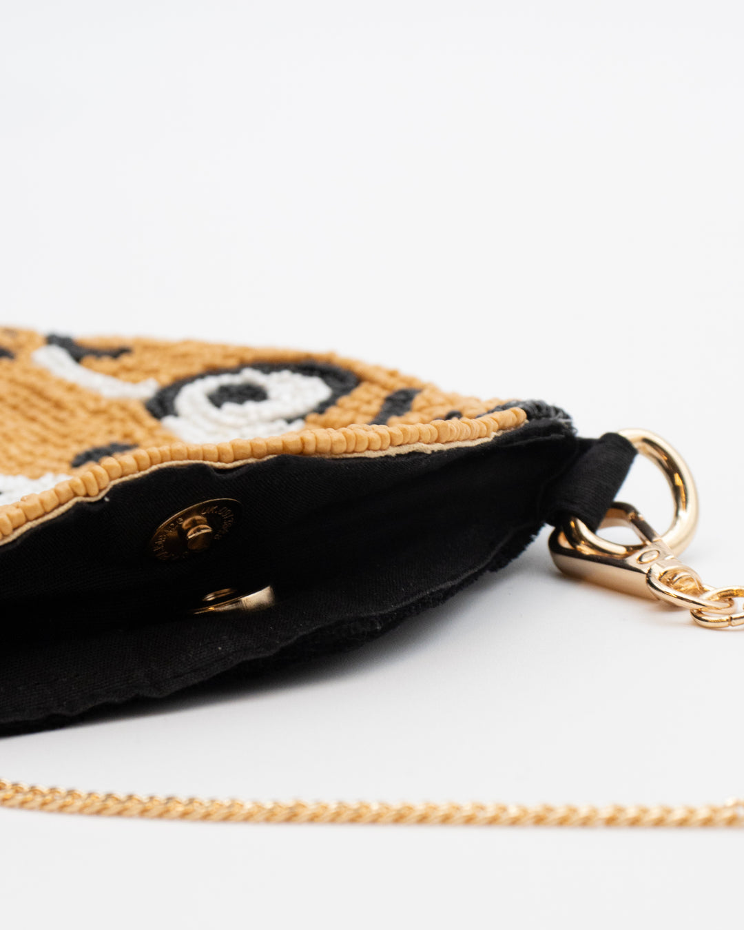 Beaded Coin Pouch, Tora