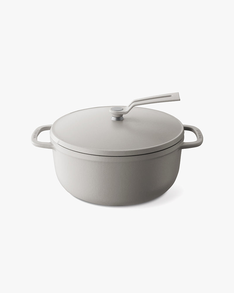 Oven Pot 2.0, Vermicular, Standing Handle, Matte Linen Beige, 22cm