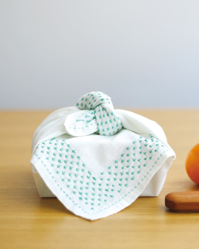 Daruma, Sashiko Cloth White