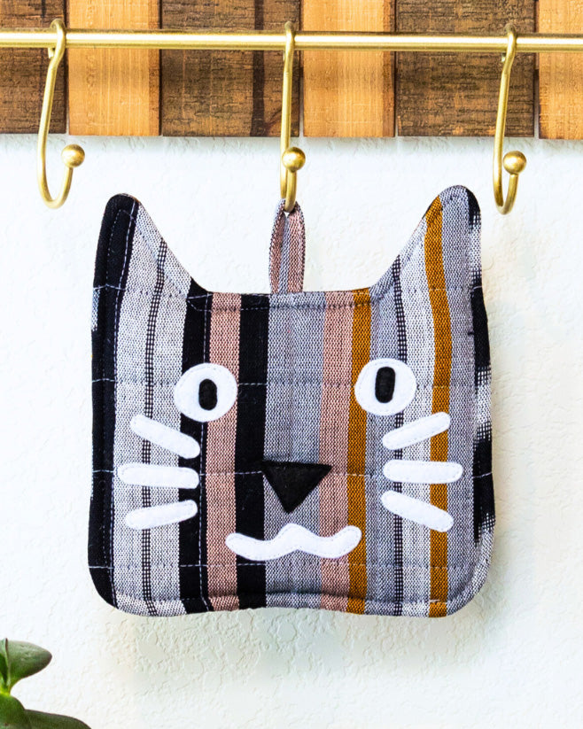 Upavim Crafts, Cat Pot Holder