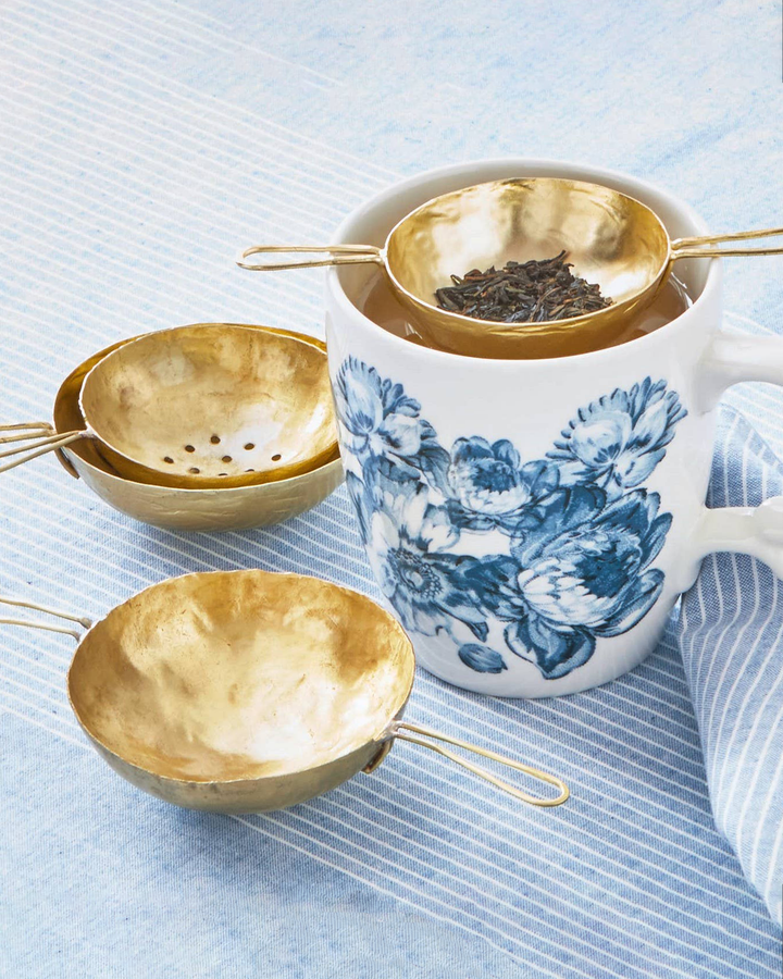 Tag, Tea Strainer & Saucer Set, Brass