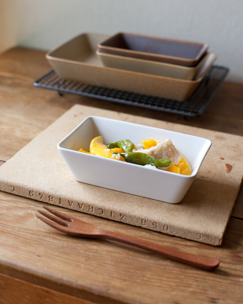 Ovendish, 4th Market, Misuka White