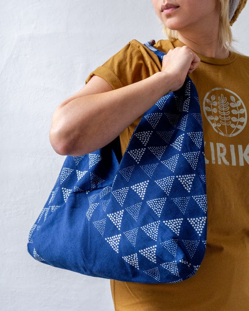 Indigo tsuno bag with uroko dot pattern by Aizawa at Kiriko Made
