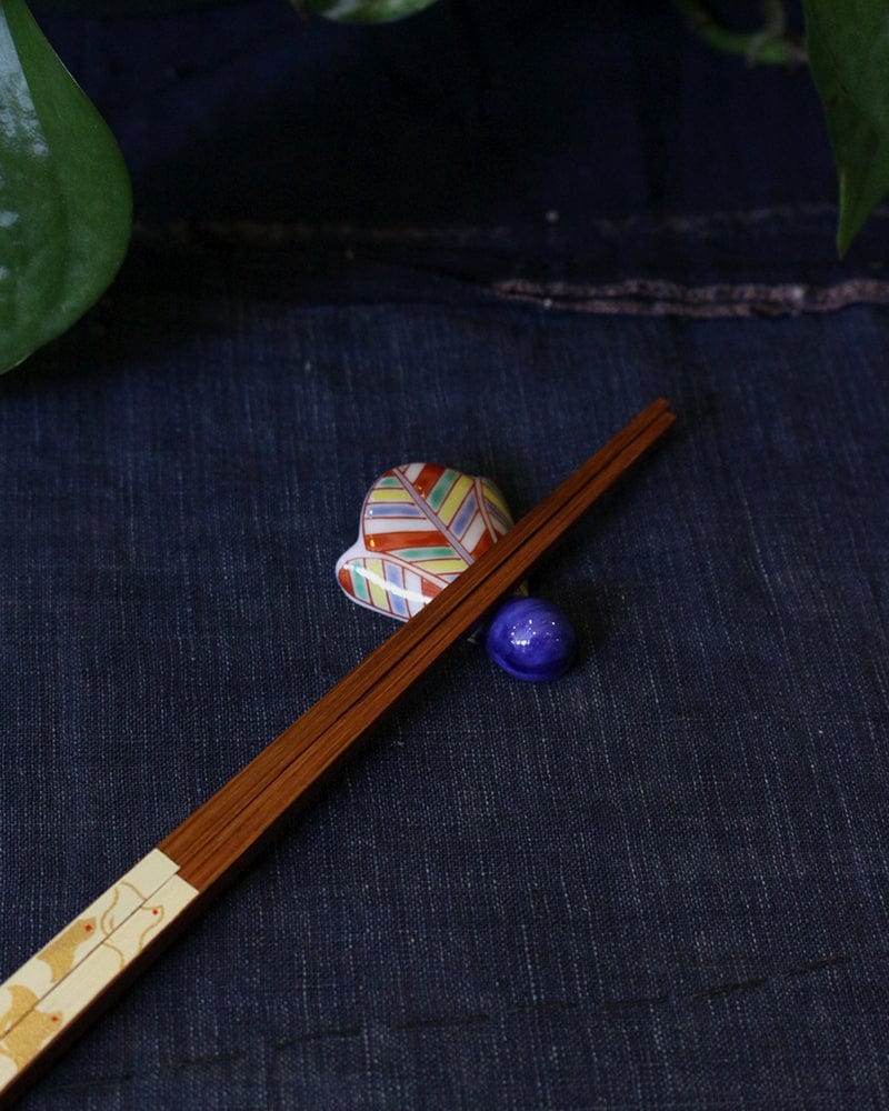 Kouraku Kiln Chopstick Rest, Shuttlecock-S