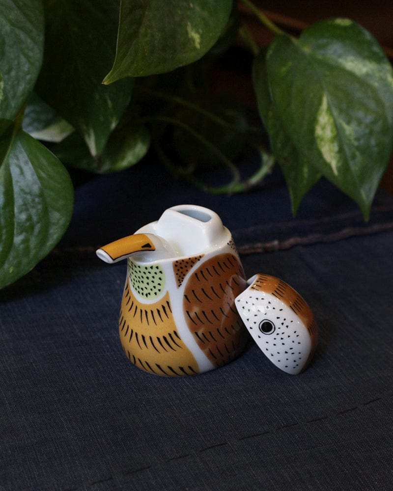 Kouraku Kiln Soy Sauce Dispenser, Small Suzume