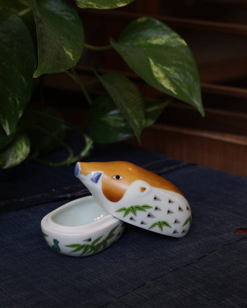 Kouraku Kiln Zodiac Ceramics, Boar