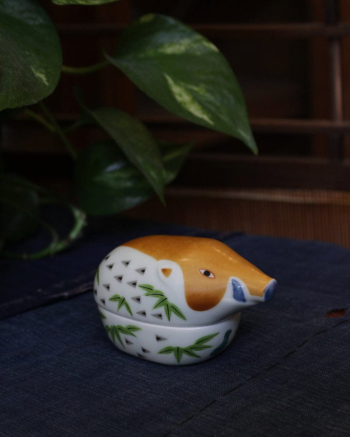 Kouraku Kiln Zodiac Ceramics, Boar