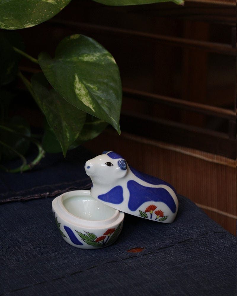 Kouraku Kiln Zodiac Ceramics, Ox