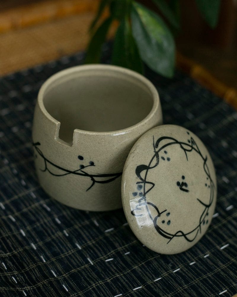 Mashiko-Yaki Spice Container, Cream with Black Accents