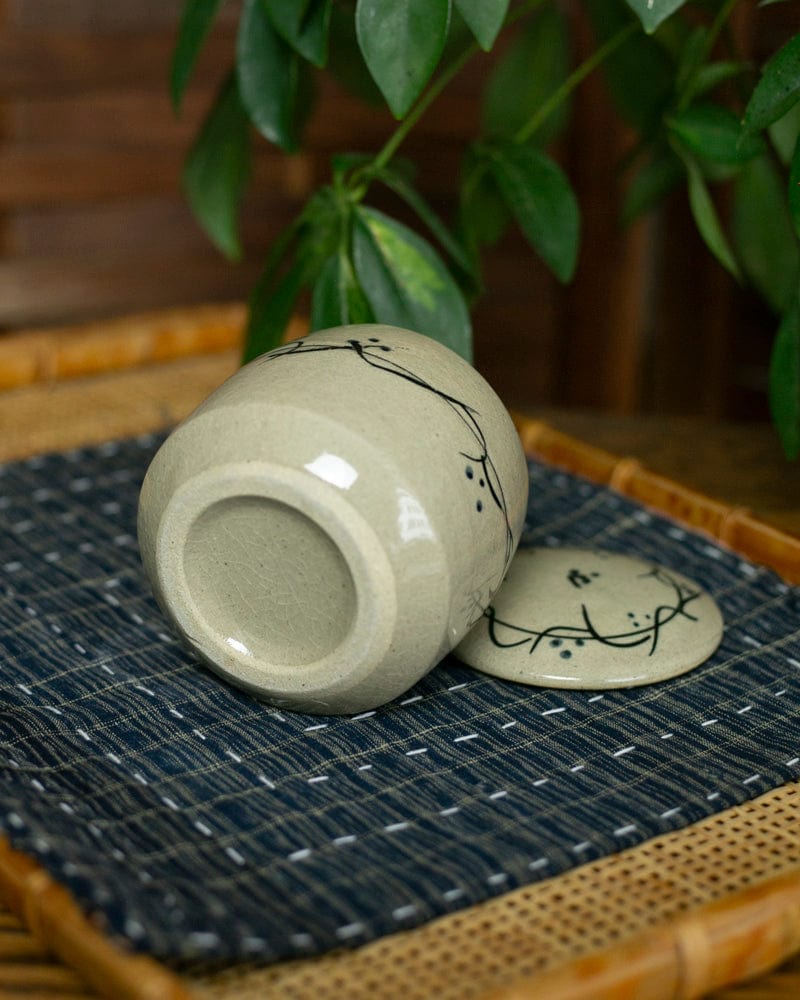 Mashiko-Yaki Spice Container, Cream with Black Accents