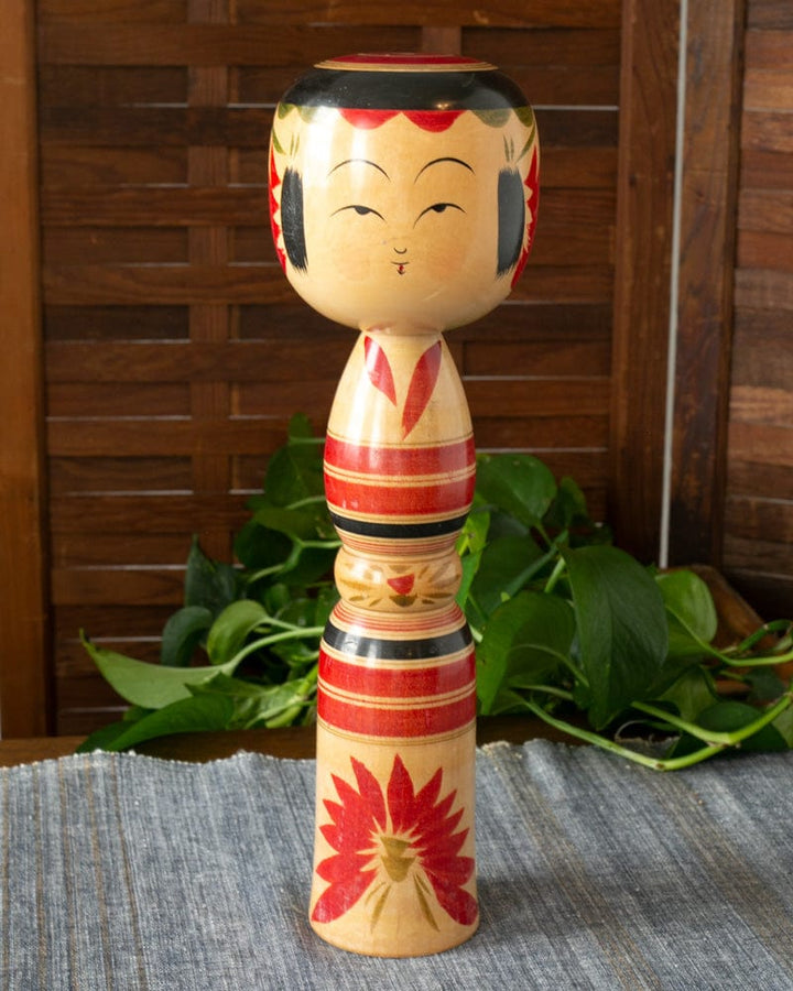 Vintage Handmade Kokeshi (こけし) Doll, 79