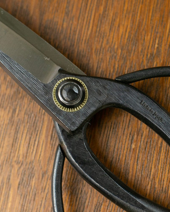 Tanabe Hasami, Japanese Gardening Scissors, Black Long Blade