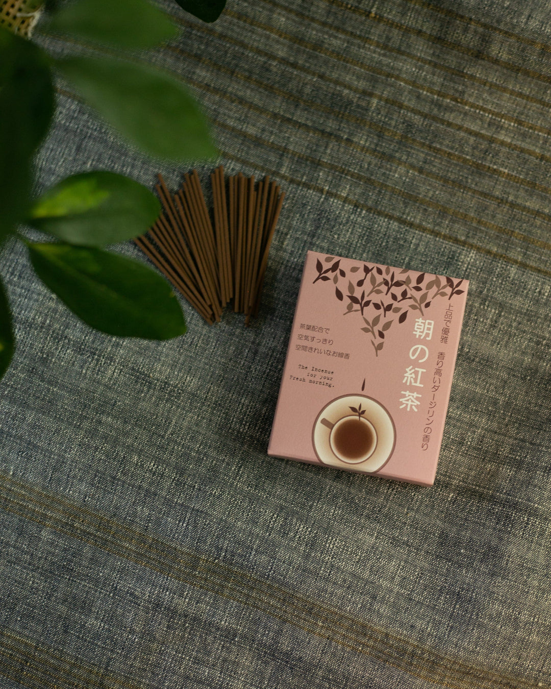 YOU YOU ANG Incense, Darjeeling Tea