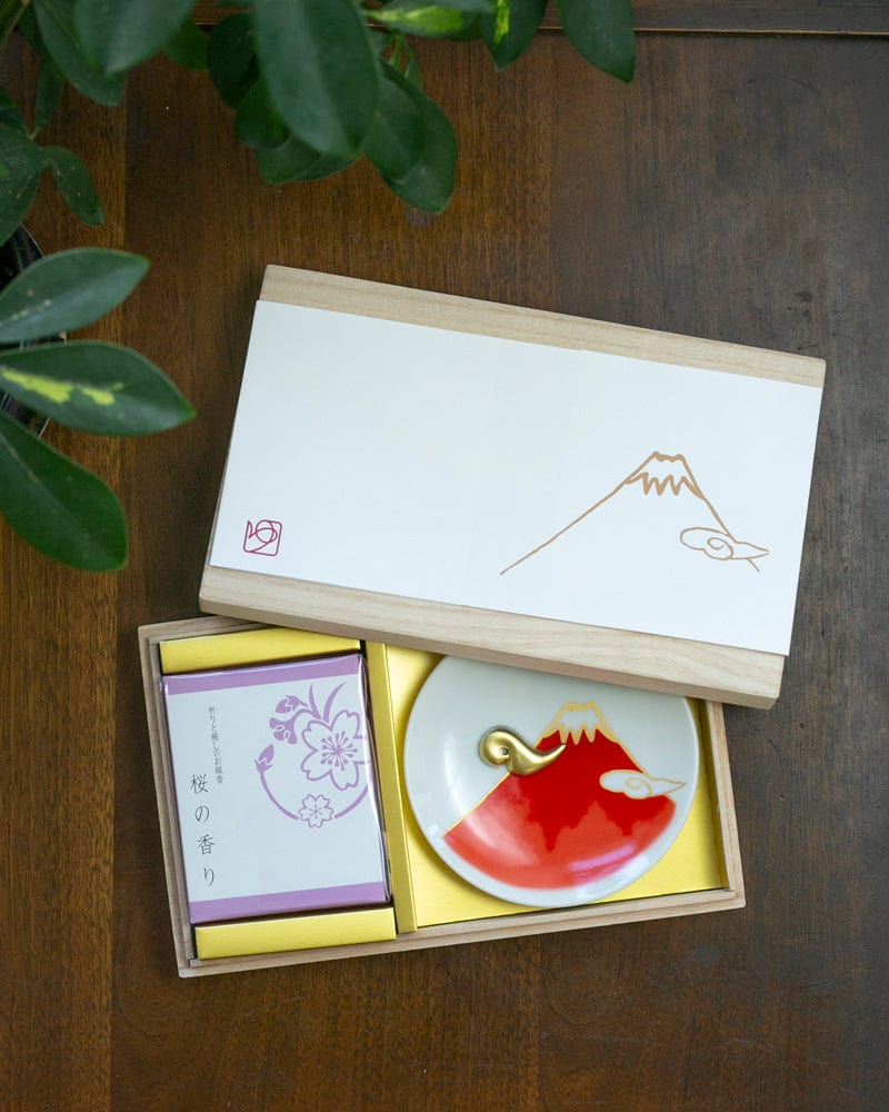 YOU YOU ANG Incense, Set with Incense Plate, Sakura
