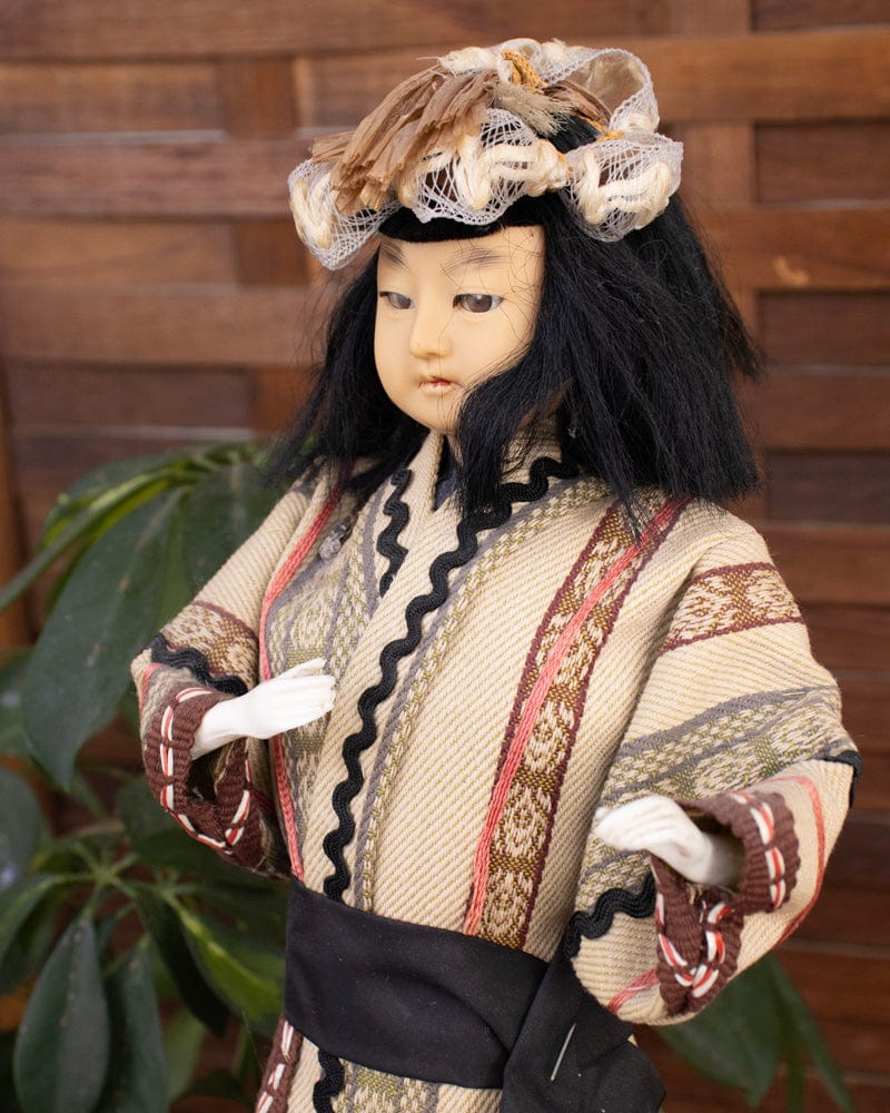Aniu Robe Ainu Doll, Woman with Cloth Robes, 15.5