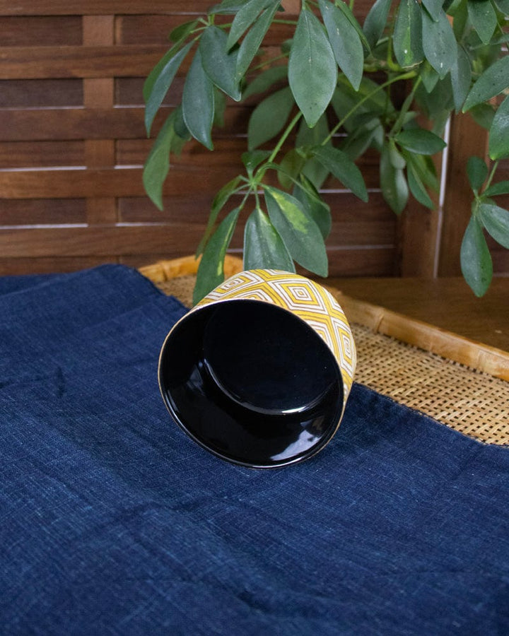 Kouraku Kiln Bowl, Kobachi, Geometrical Pattern