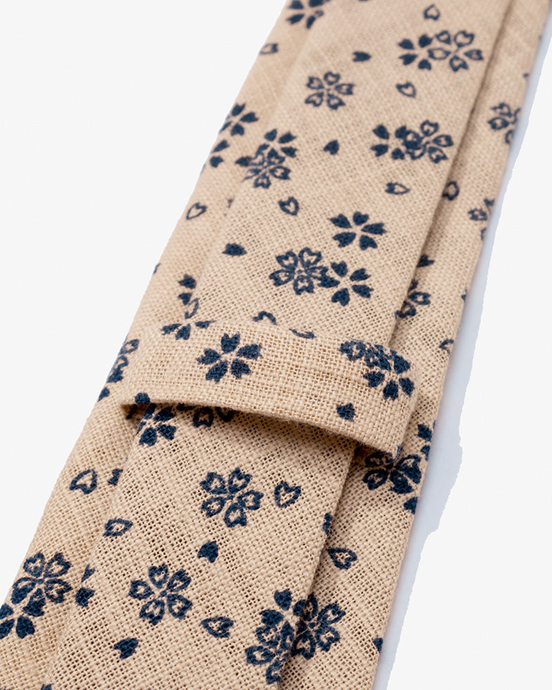 Kiriko Original Tie, Cream with Indigo Sakura