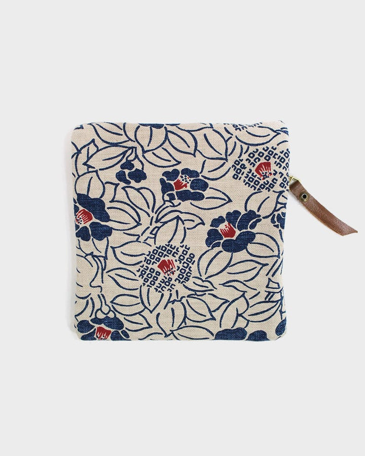 Kiriko Original Flat Zipper Pouch, Small, Cream Tsubaki