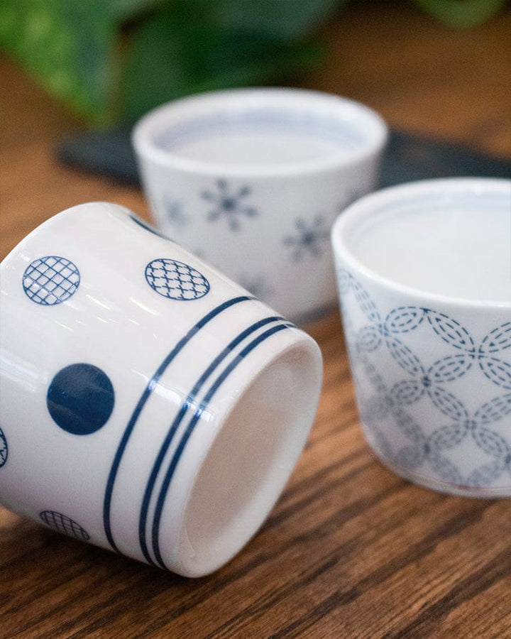 Aola, Round Ceramic Indigo-Dyed Sugi Plate Set