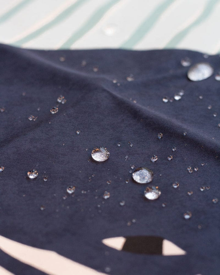 Modern Furoshiki, Musubi, Aquadrop, Water Repellent, Katakata, Bear and Salmon, Green - 39" x 39"