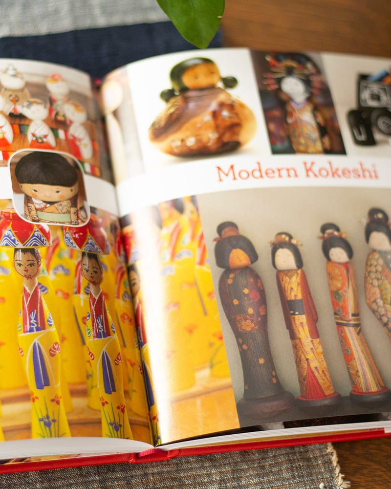 ENG: Japanese Kokeshi Dolls by Manami Okazaki – Kiriko Made