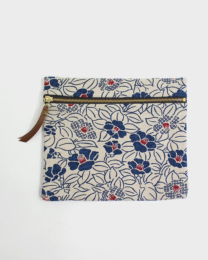 Kiriko Original Flat Zipper Pouch, Medium, Cream Tsubaki