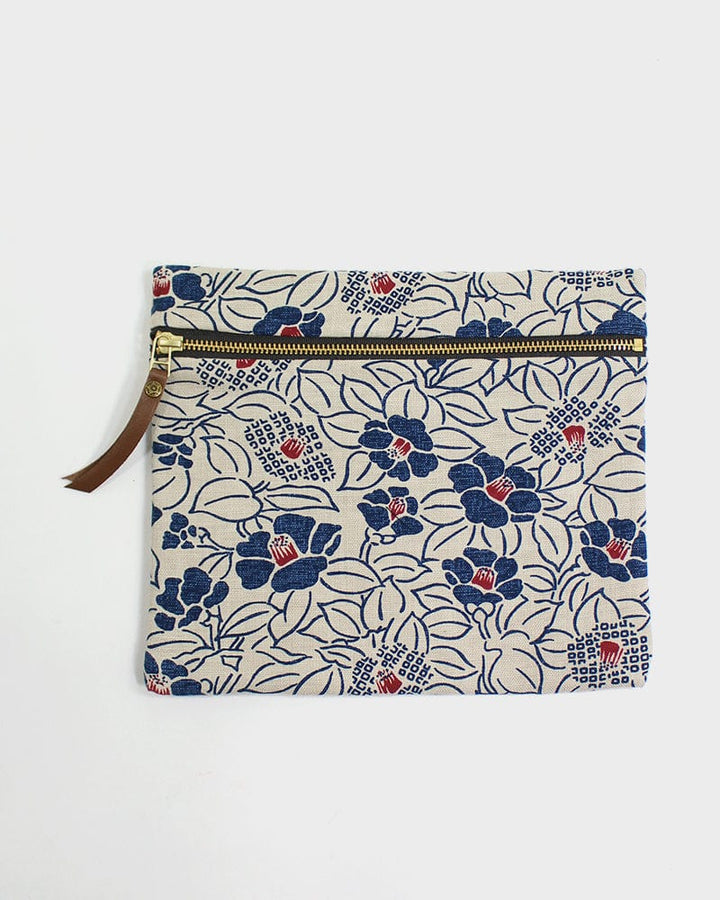 Kiriko Original Flat Zipper Pouch, Medium, Cream Tsubaki
