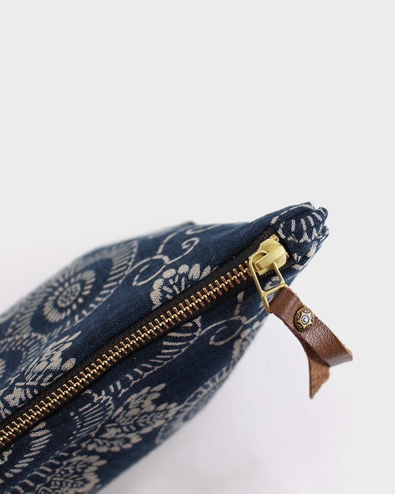 Kiriko Original Stand-up Pouch, Indigo Kiku