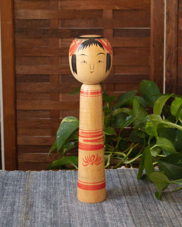 Vintage Handmade Kokeshi (こけし) Doll, 76