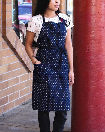 ToK Japanese Apron, Cafe Style, Indigo with Blue and White