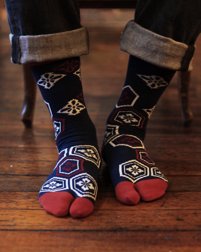 Wa Modern, Tabi Socks, Crew, Kikkou, Navy and Red (M/L)