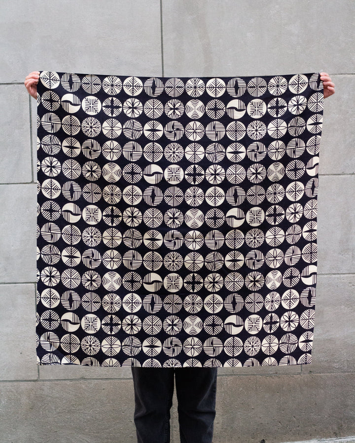Modern Furoshiki, Musubi, Reversible, Isa Monyo, Pine, Navy and Red, 41" x 41"