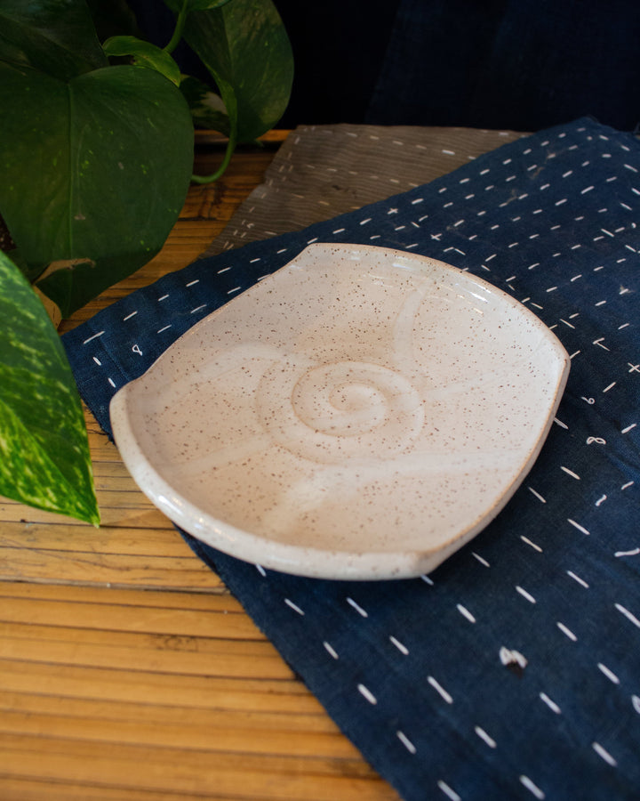 Almond Ave Pottery Dish, Vanilla Bean With White Stripes