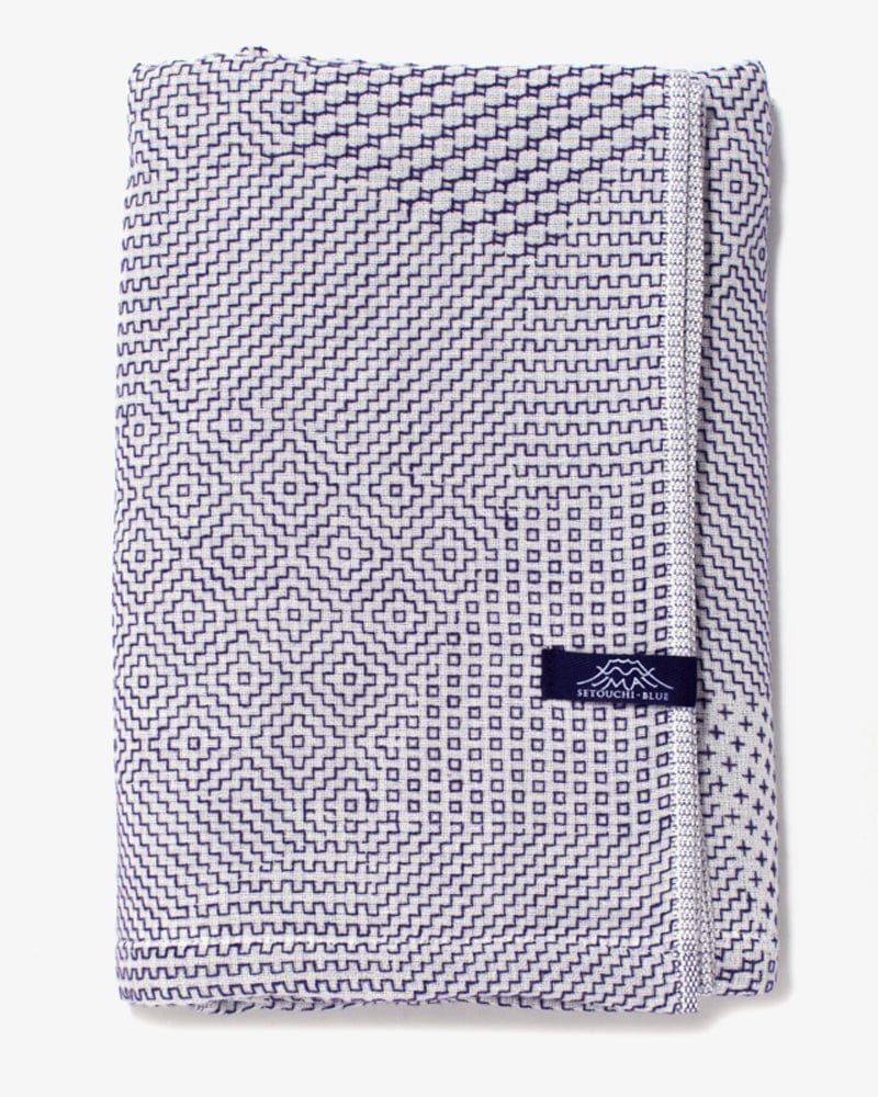 Maple &amp; Moon Bath Towel, White with Blue Sashiko Stitching