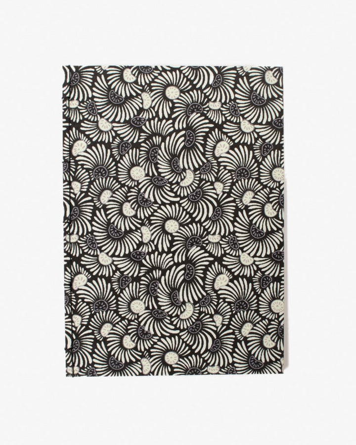 Shogado Watoji Notebook, Ginger Series, Black Floral (L)