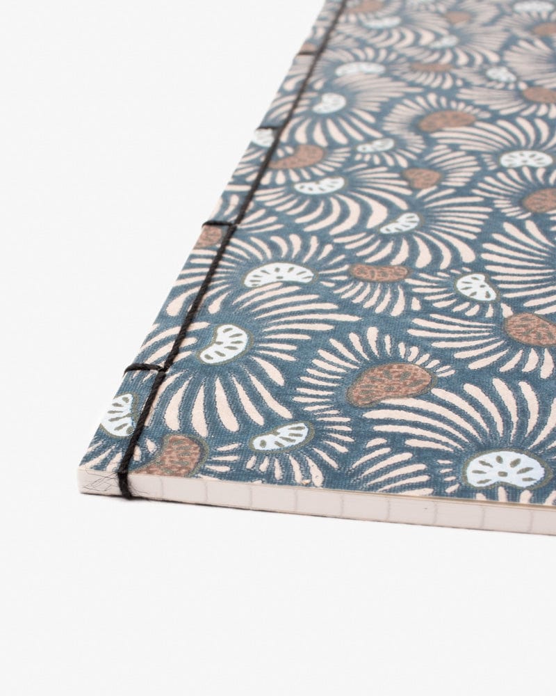 Shogado Watoji Notebook, Ginger Series, Flower Blue (L)
